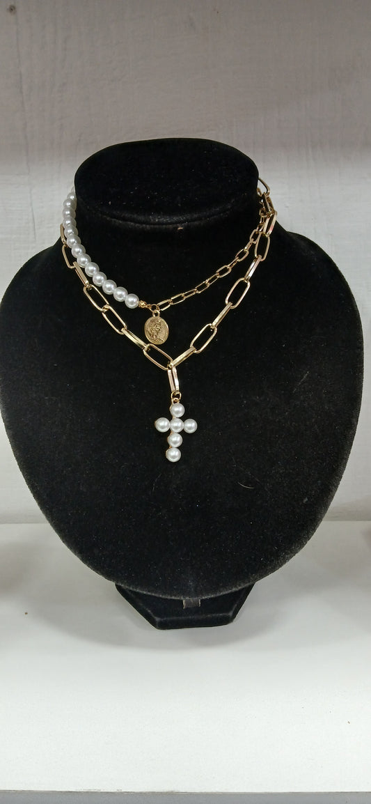 Collar cruz